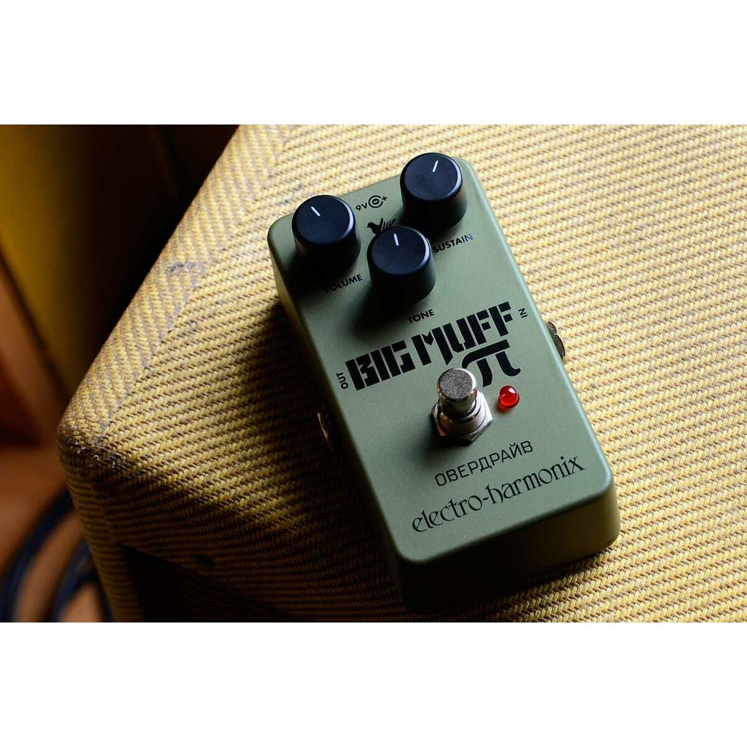 Electro-Harmonix EHX Green Russian Big Muff Pi Fuzz / Distortion / Sustainer 5