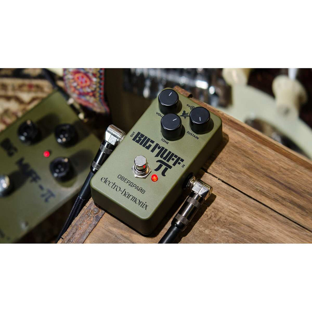 Electro-Harmonix EHX Green Russian Big Muff Pi Fuzz / Distortion / Sustainer 6