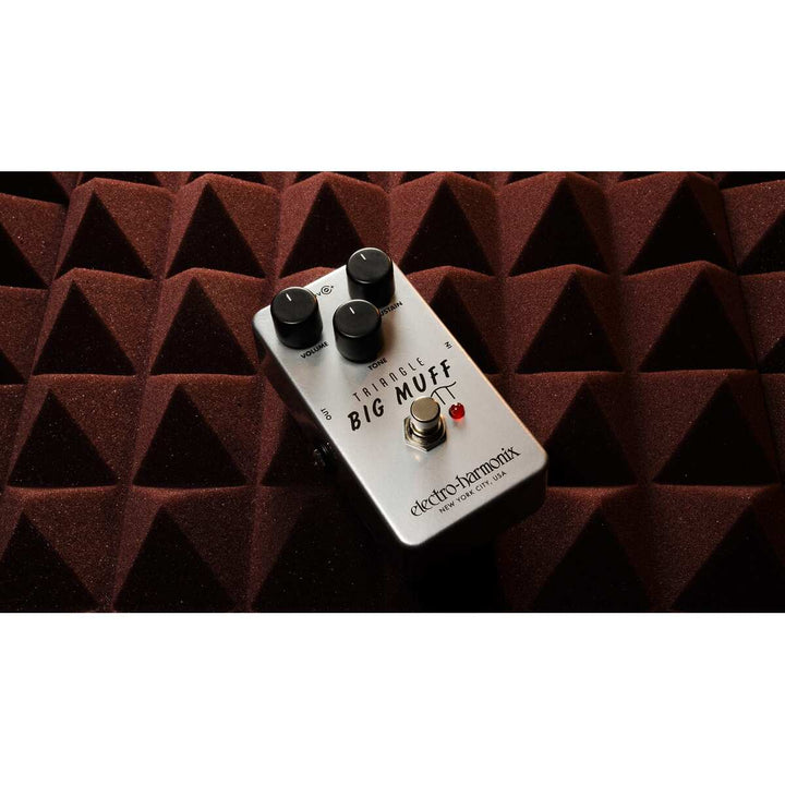 Electro-Harmonix EHX Triangle Big Muff Pi Fuzz / Distortion / Sustainer 6