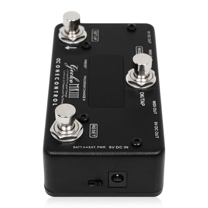 One Control Gecko MkIII  1