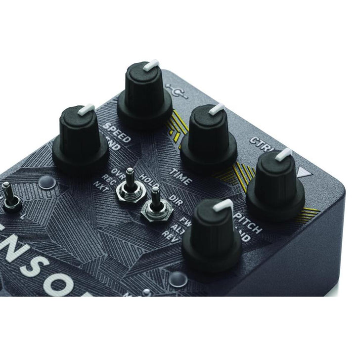 Red Panda Tensor Pitch And Time-Shifting Guitar Pedal  3