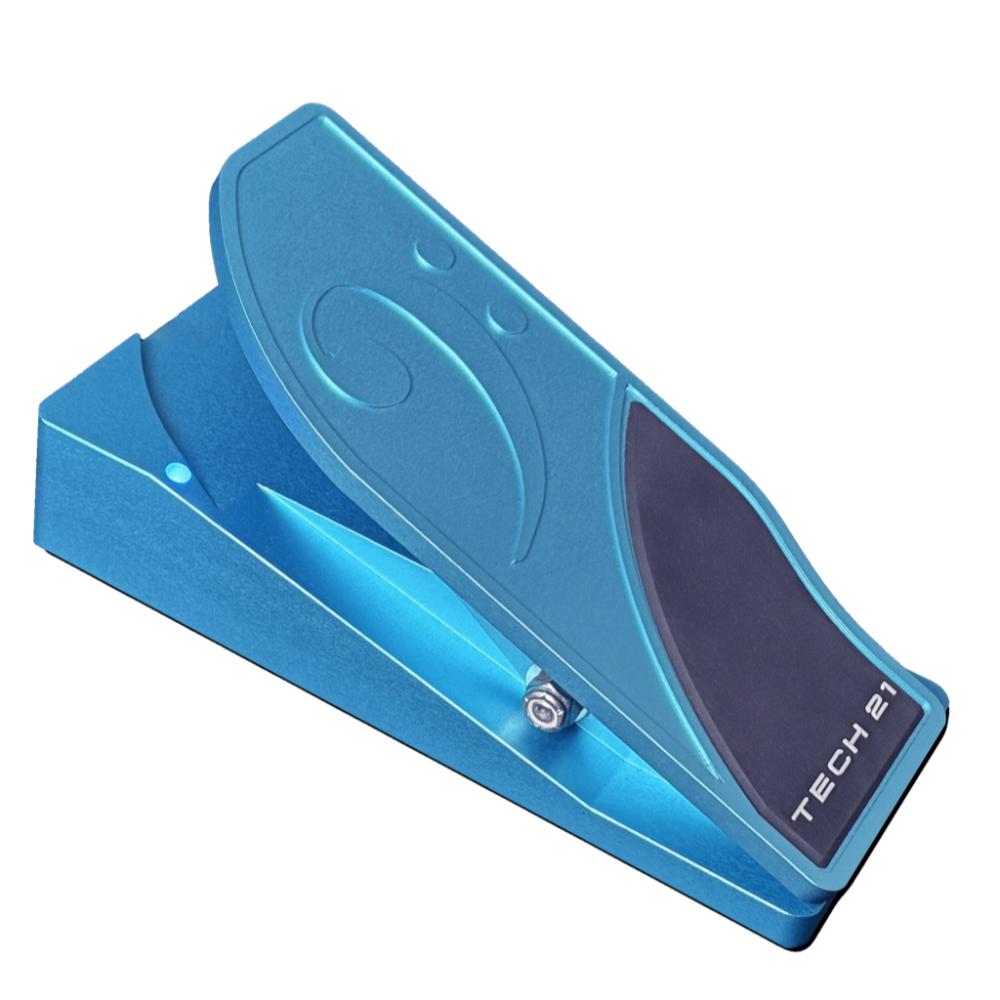 Tech 21 Killer Blue Wail Bass Wah 