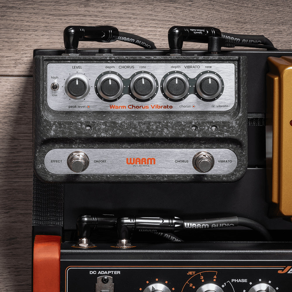 Warm Audio Stereo Chorus & Vibrato Pedal With Depth & Rate Controls 8